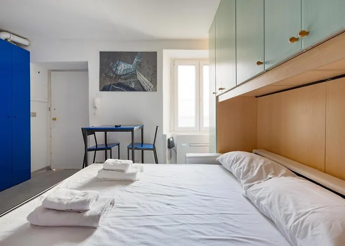 Darsena-navigli Cosy Apartment